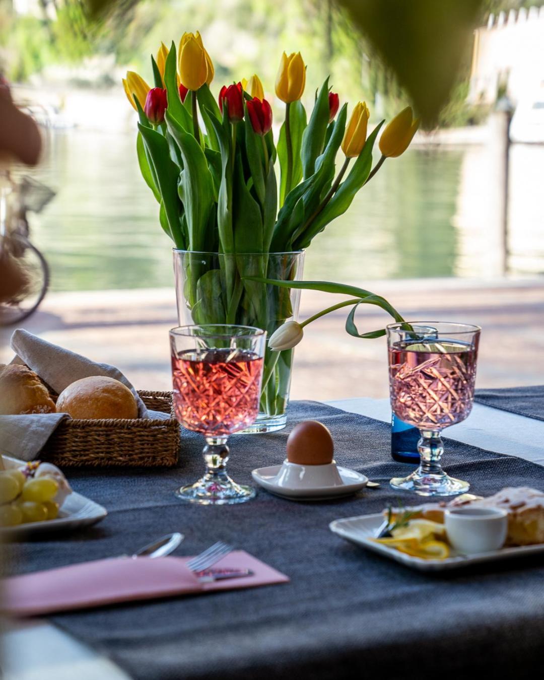 Bellavista Lakefront Hotel & Apartments 리바 델 이탈리아 베로나 외부 사진